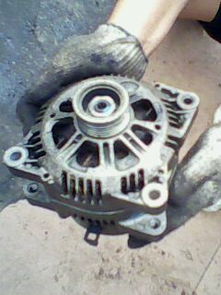 寶馬汽車配件價(jià)格與規(guī)格指南 發(fā)動(dòng)機(jī)、變速箱及其他核心部件